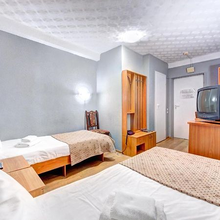 Hotel 7F Kiev Eksteriør billede