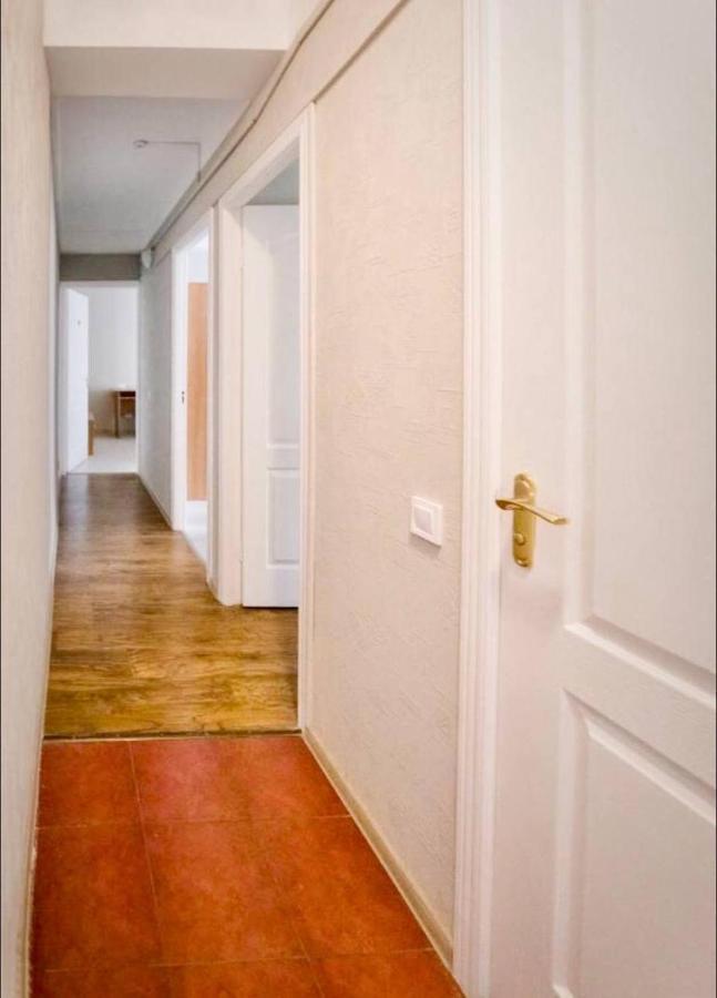 Hotel 7F Kiev Eksteriør billede