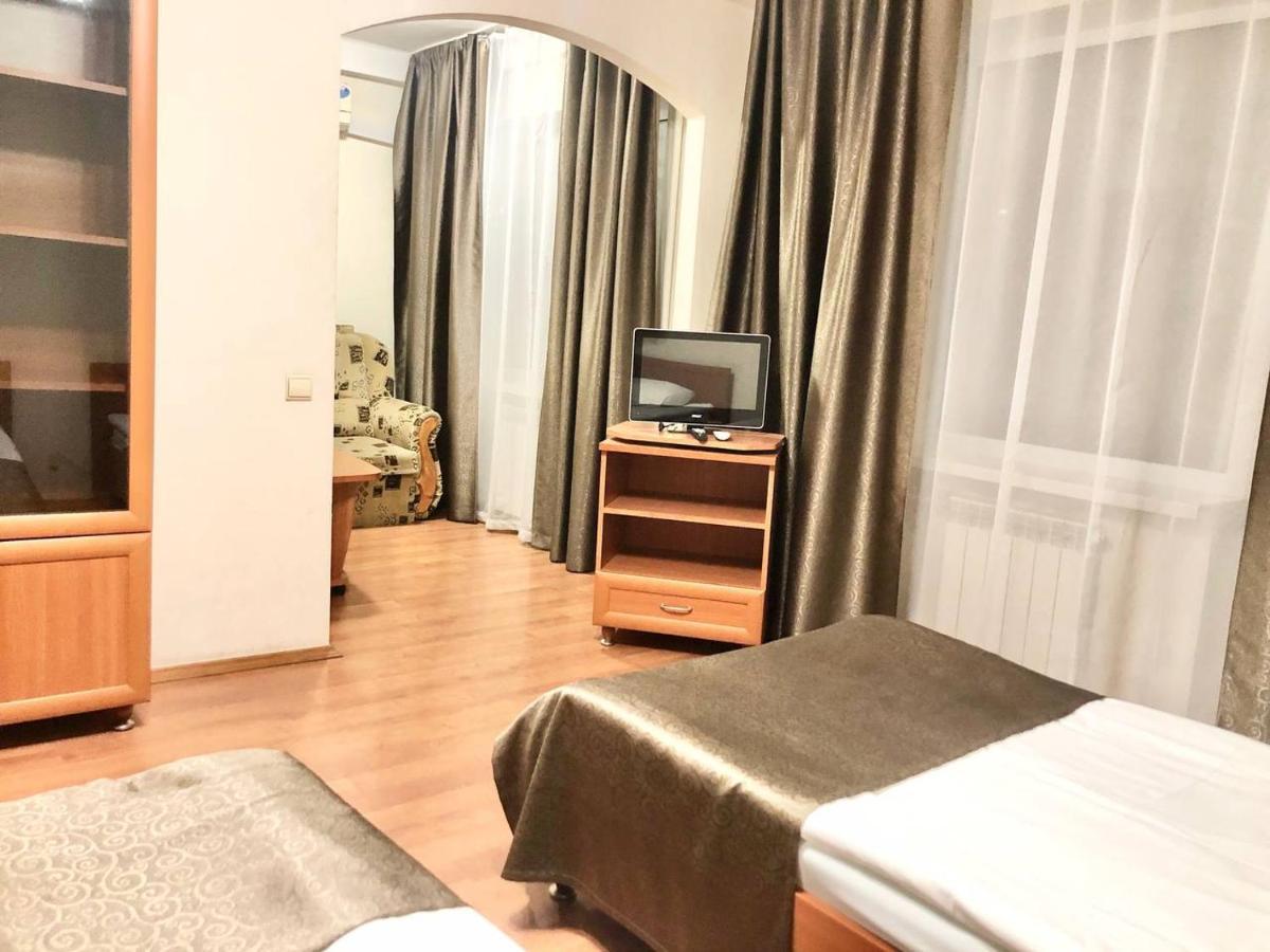 Hotel 7F Kiev Eksteriør billede