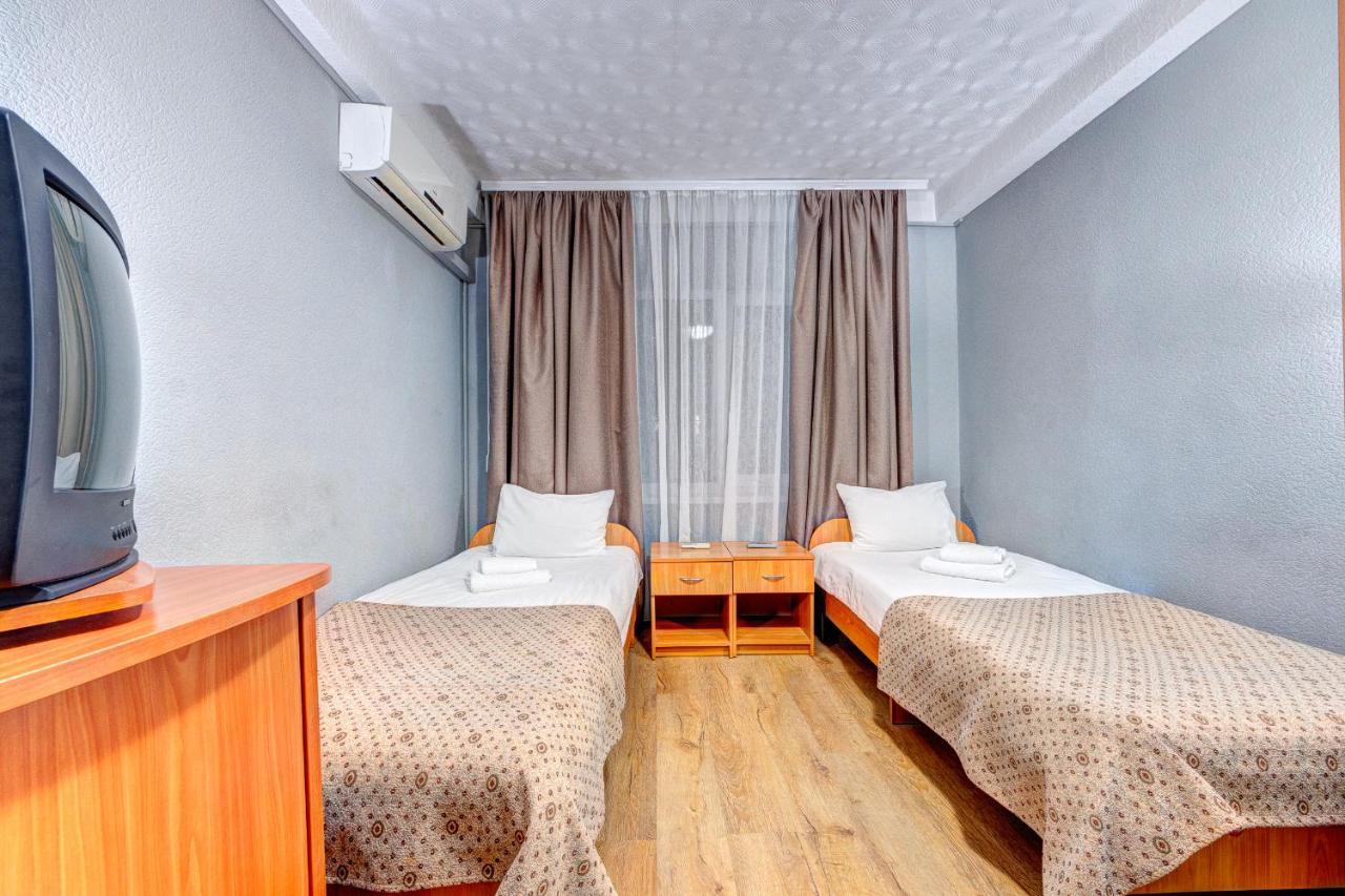 Hotel 7F Kiev Eksteriør billede