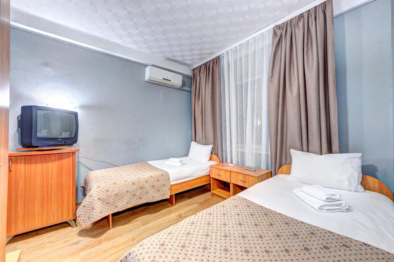 Hotel 7F Kiev Eksteriør billede