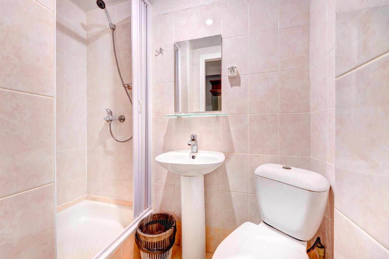 Hotel 7F Kiev Eksteriør billede
